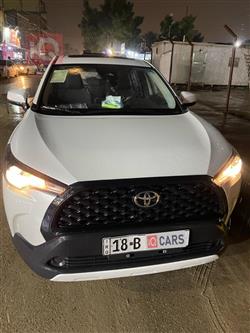 تۆیۆتا کۆرۆلا کرۆس